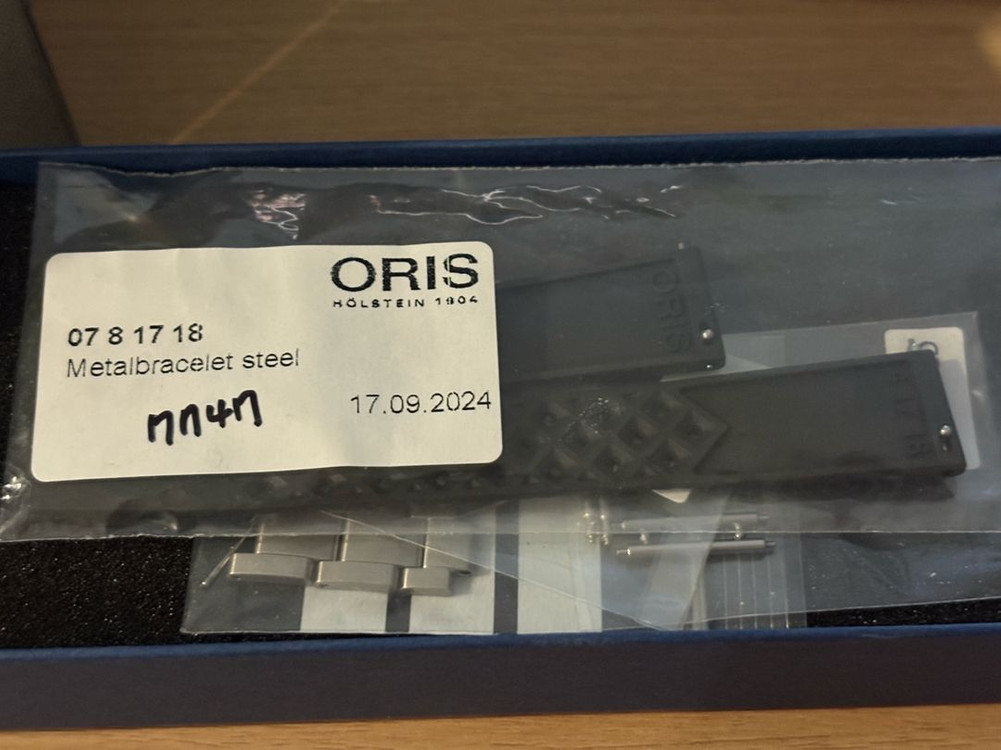 오리스 식스티파이브 36 검판 판매합니다 이미지