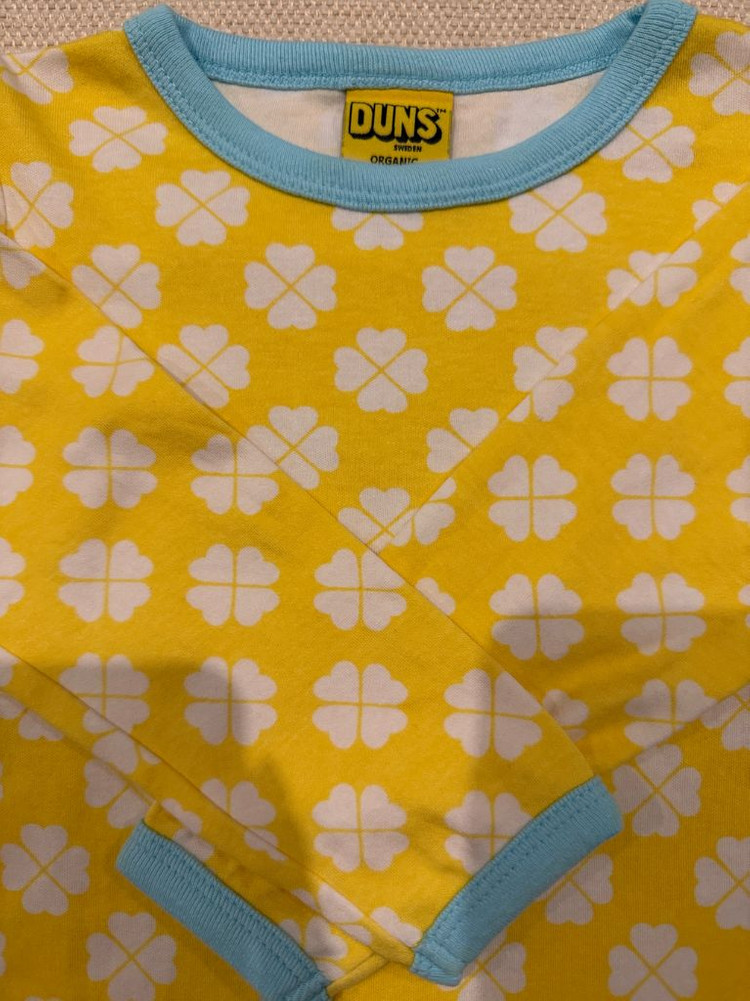 던스 노랑클로버 긴팔 92 이미지