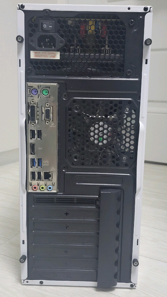 i5 6500 데스크탑 PC 컴퓨터 본체 윈도우10 오피스 이미지