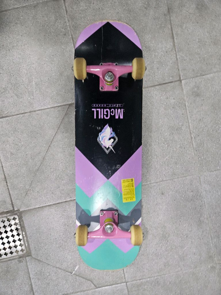 아동용 스케이트보드 이미지