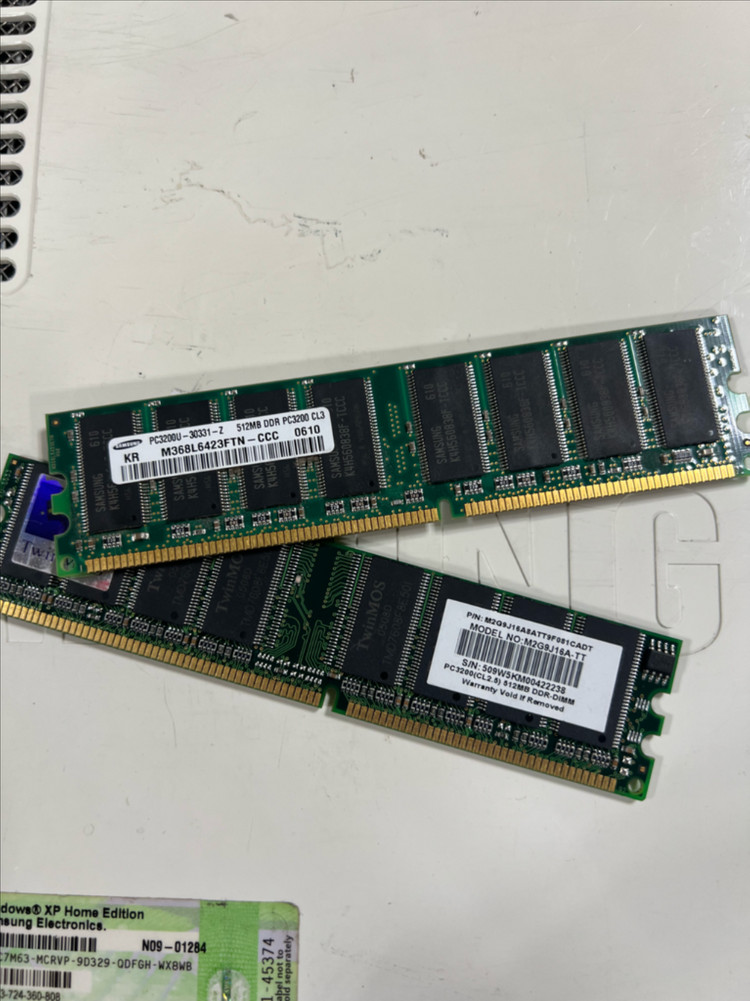 삼성 오래된 추억의 윈도우XP 컴퓨터 본체 데스크탑 pc 이미지