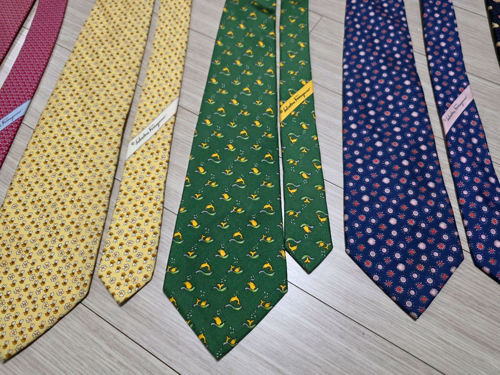 페라가모, 불가리 실크 넥타이 5종 / (구찌 매너그램 메멘토모리 켄지카가 타이유어타이) 이미지