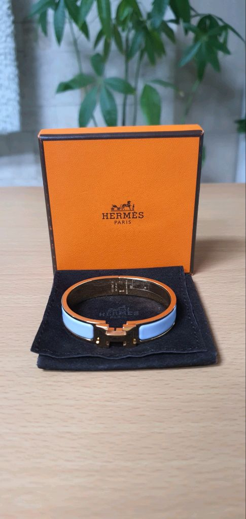 에르메스 클릭아슈pm 팔찌 정품S급(감정O)구찌프라다루이비통디올고야드샤넬셀린느보테가생로랑발렌시아가버버리가방 이미지