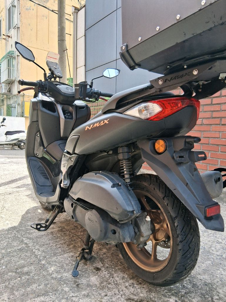야마하 nmax125 24년식 35,@@@km 배달세팅 상태 굿 ! 이미지