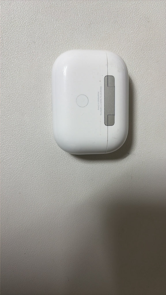 에어팟 프로2 라이트닝 팝니다 (오른쪽 작동x) 이미지