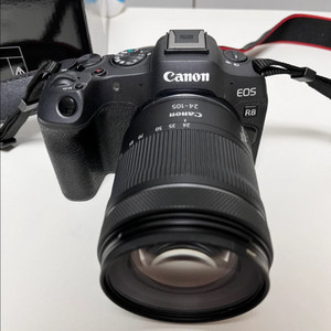 캐논 EOS R8 + RF 24-105mm F4-7.1 IS STM