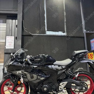 gsx-r125 오토바이 23년식 12,400km 이미지