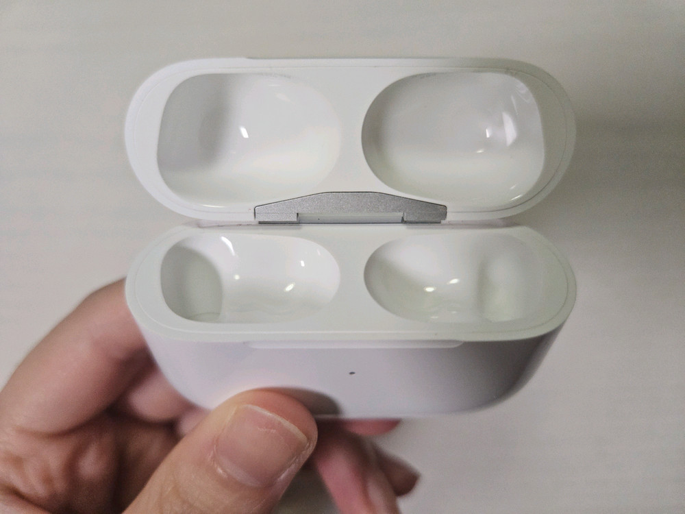 에어팟 프로 2세대c타입 (왼쪽 유닛만) 이미지