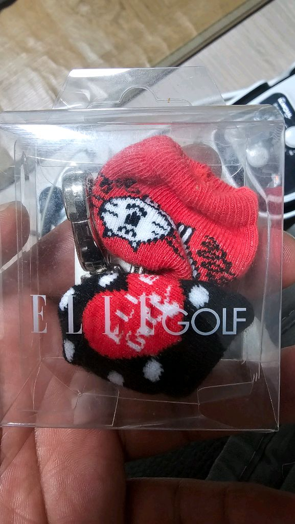 엘르골프 골프공 니트 투볼주머니 입니다. 이미지