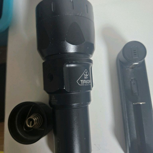 트라이온 TS4 수중랜턴 다이빙 이미지