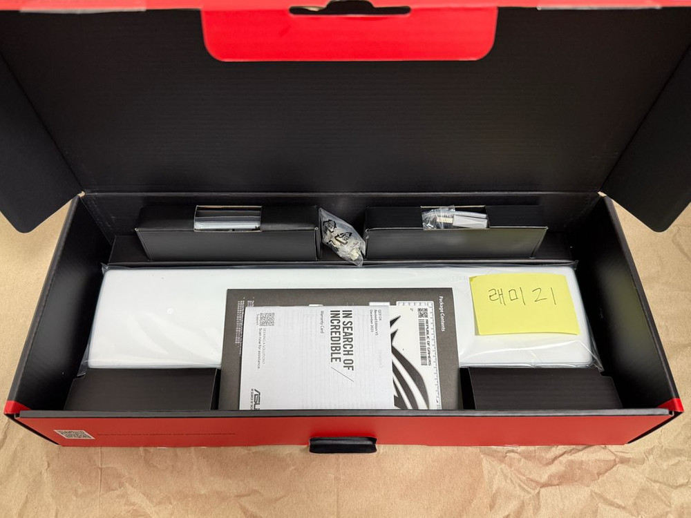 asus rog strix scope ii 96 무선 키보드 snow축 판매합니다 이미지