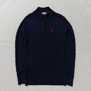폴로 꽈배기 반집업 니트 이미지