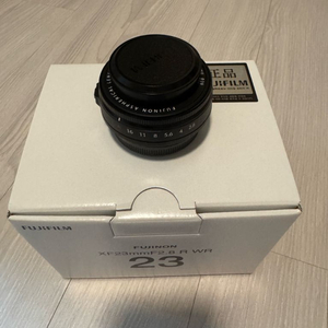 후지 xf23mm f2.8 렌즈 판매 상태 최상 이미지