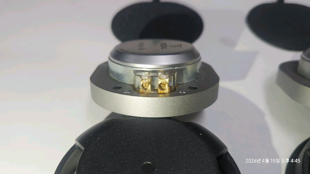 포칼 유토피아 TBE 신품급 이미지