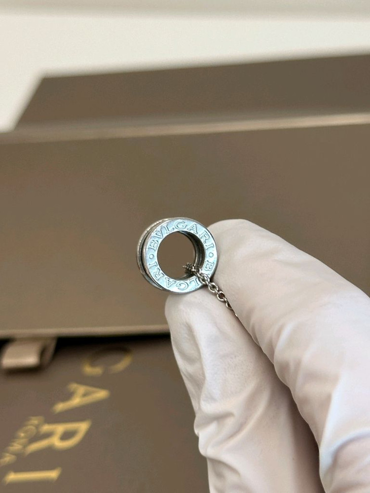 불가리 세이브더칠드런 네클리스 이미지