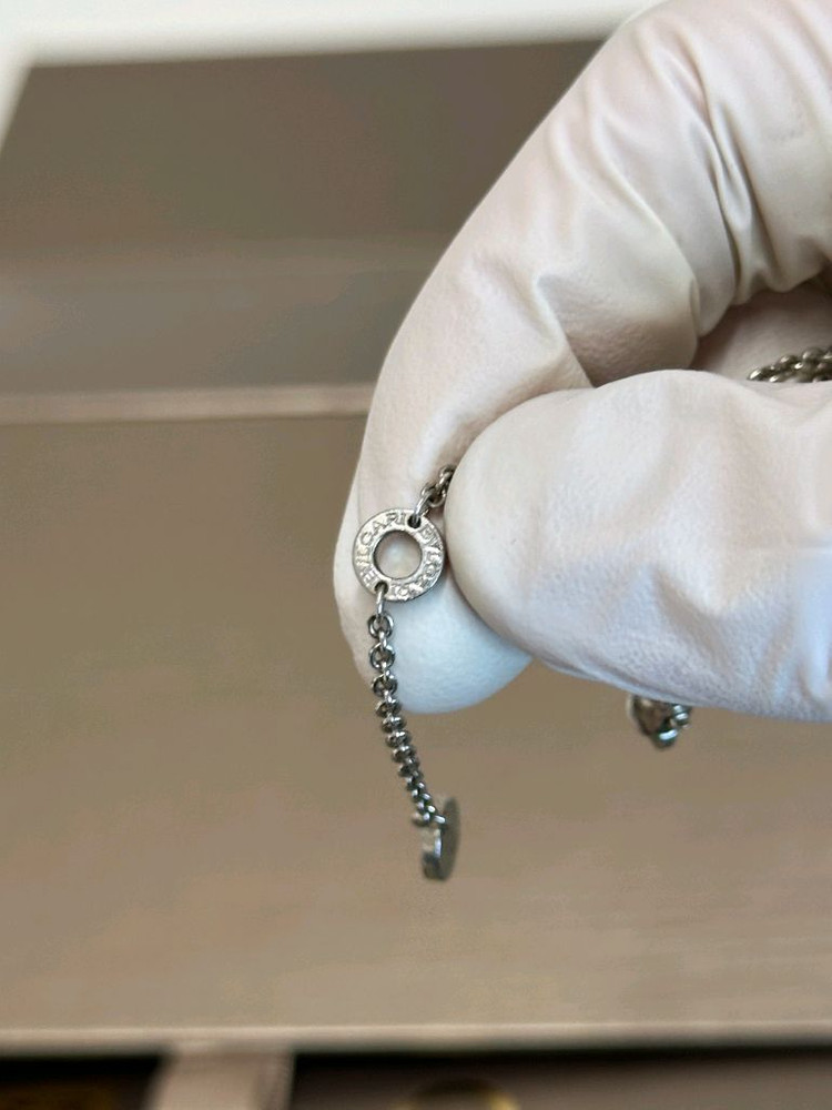 불가리 세이브더칠드런 네클리스 이미지