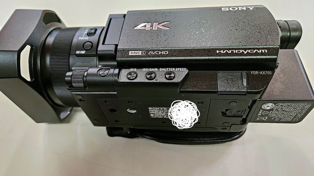신품급> SONY 소니 4K캠코더 AX700 홈마 콘서트 펜싸 핸디캠 이미지
