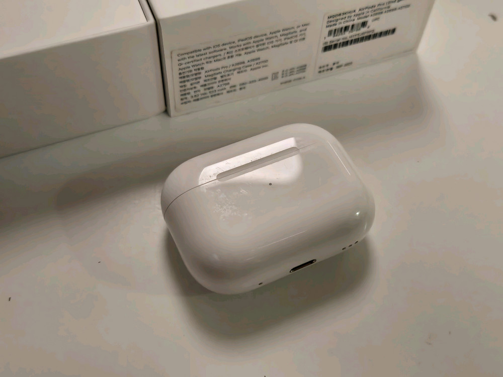 에어팟 프로 2세대 8핀 + 여분 이어팁 S L 1쌍씩 이미지