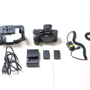 소니 A7S2 풀프레임 미러리스 바디 (ILCE-7SM2) 이미지
