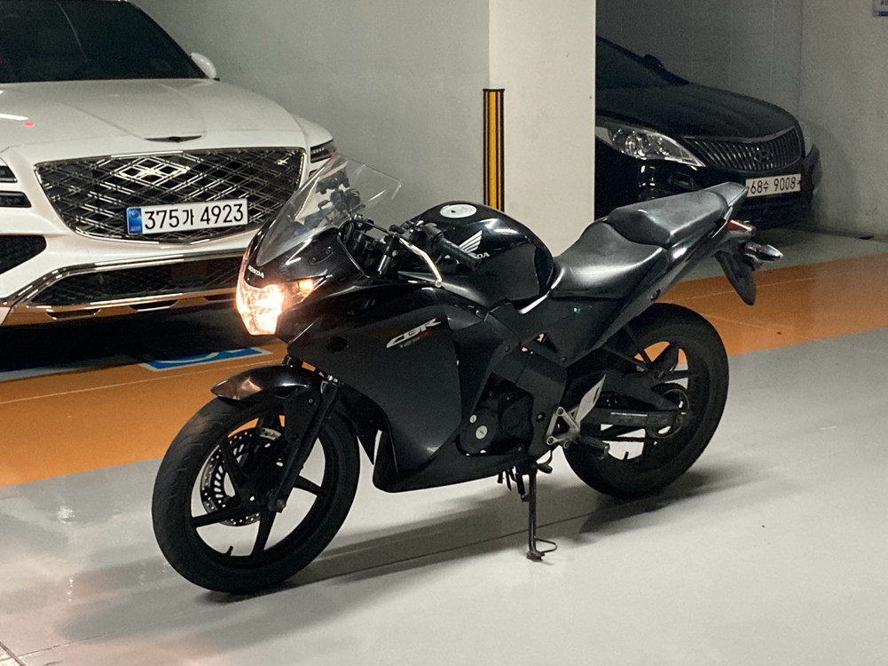 개인)혼다 cbr125 14년식 판매합니다 이미지