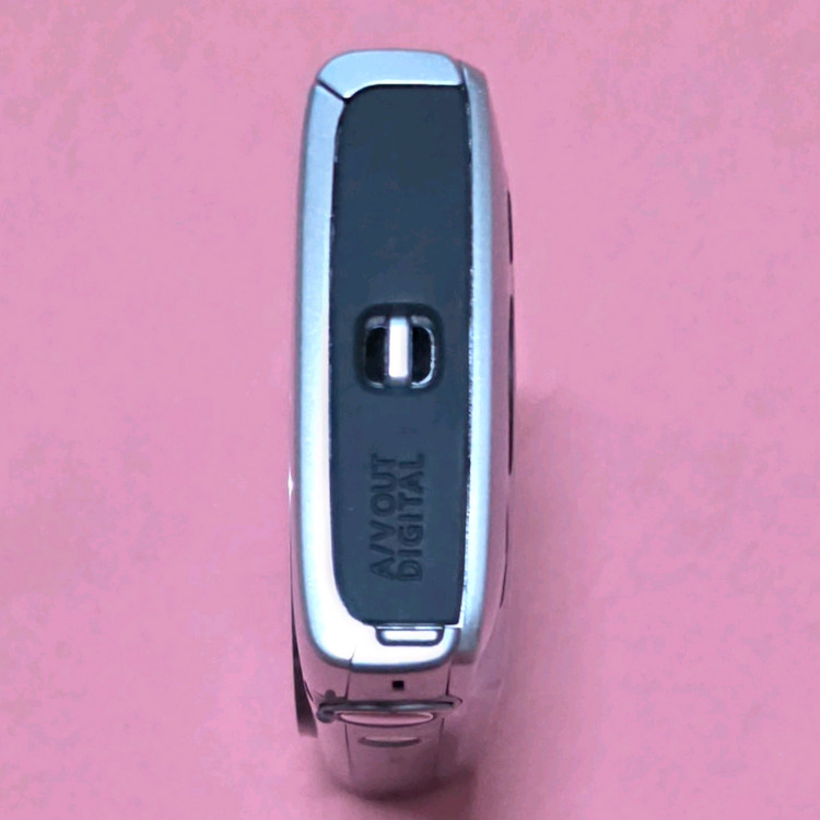 캐논 익서스 145와 동일한ELPH135 디카 민트급 이미지