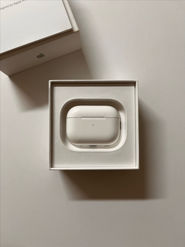 에어팟 프로2 이미지