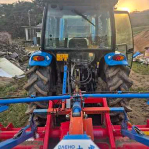 LS 58마력 트랙터 이미지