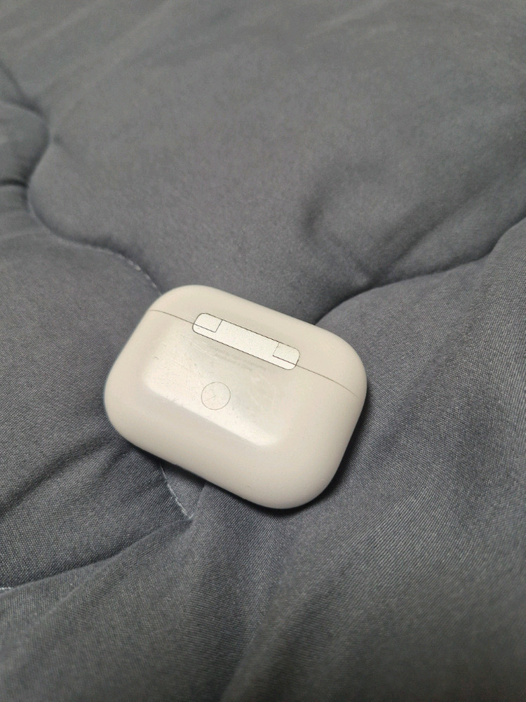 에어팟 프로 2세대 풀박스 충전선 제외 이미지