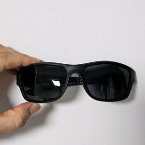 편광 스포츠고글 블랙 새것 러닝고글 선글라스 이미지