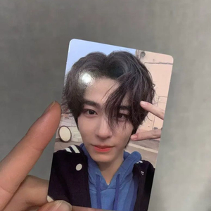 보넥도 이한 who 이즈위 럭드 포카 양도 이미지