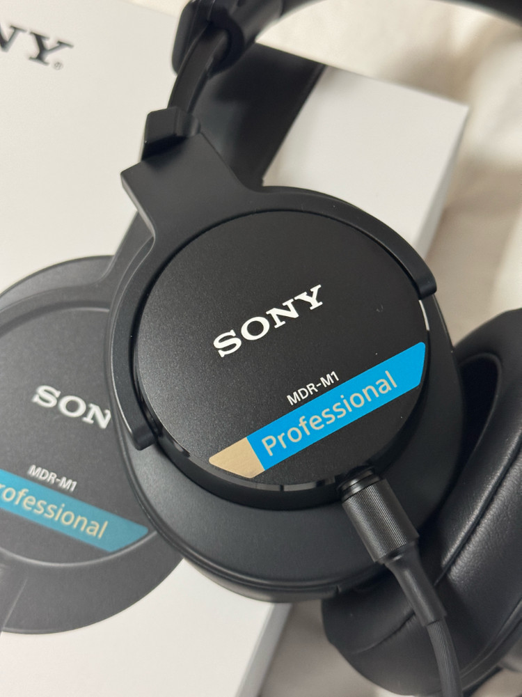 소니 MDR-M1 헤드폰 (sony, 밀폐형, 모니터링 레퍼런스 헤드폰) 이미지