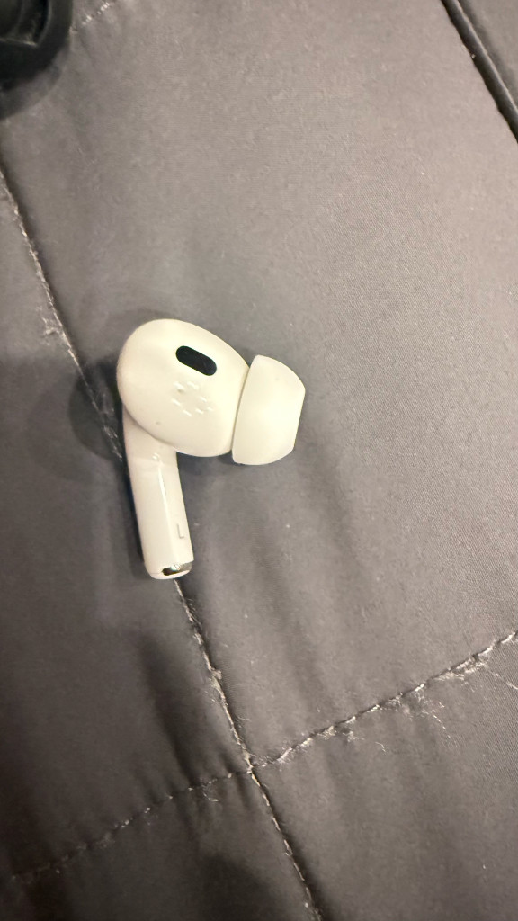 무선 이어폰 프로 2세대 이미지