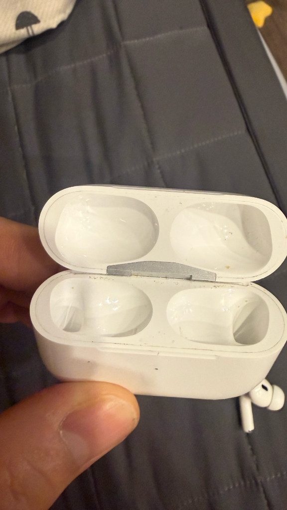 무선 이어폰 프로 2세대 이미지