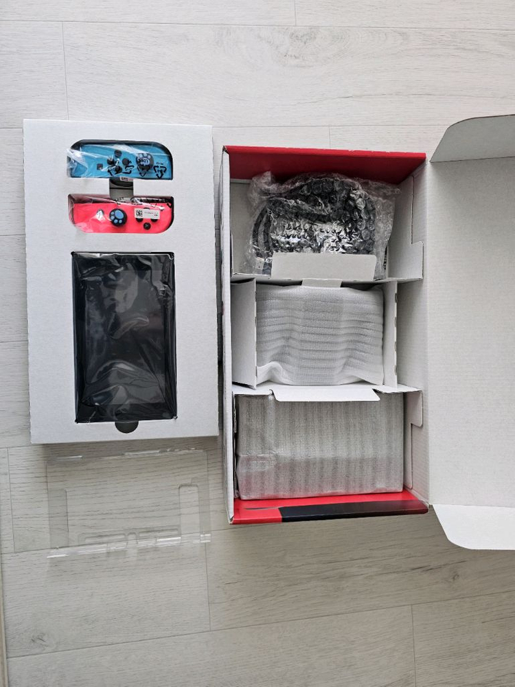 닌텐도 스위치 1세대(HAC001(-01) 풀박스 (일괄판매만)) 이미지