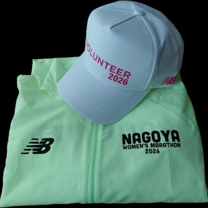 뉴발란스 러닝자켓 새상품 ( 알파플라이 베이퍼플라이 에어로스위프트 싱글렛 아디오스프로4 이미지