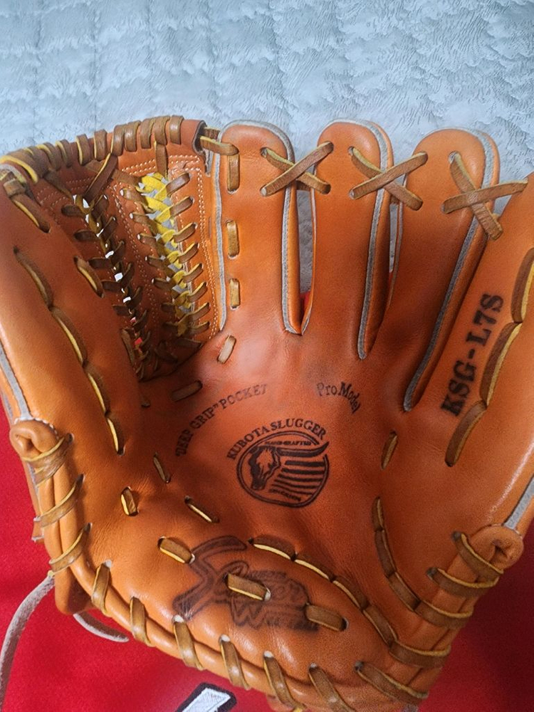 구보타 내야 KSG L7S 글러브 팝니다. 이미지