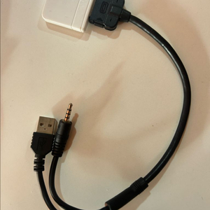 미니 컨트리맨 1세대(R60) 오디오 인터페이스 케이블 이미지