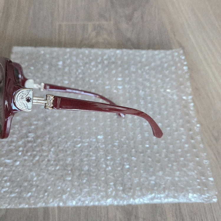 DKNY 여성 손목시계, 레노마 모자, 선글라스 새상품 일괄 이미지