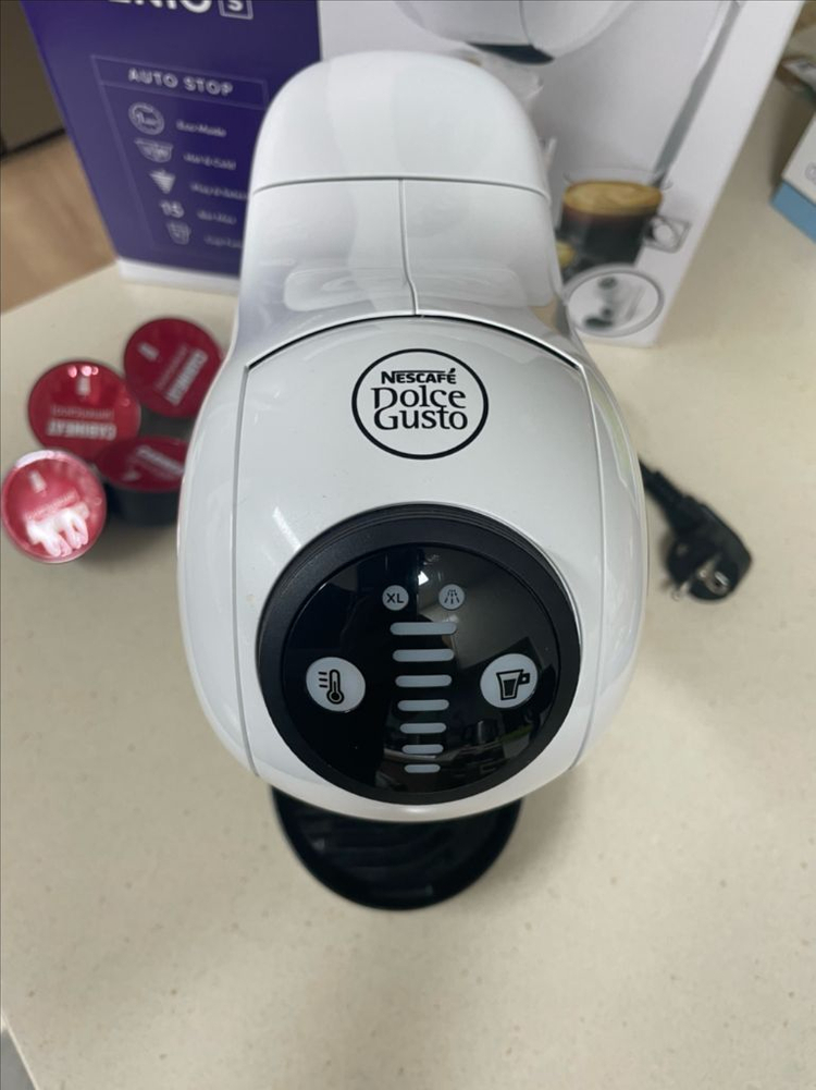 네스카페 돌체구스토 커피머신 / 지니오 S 베이직 이미지
