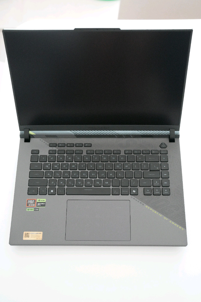 에이수스 ASUS ROG strix G16 9955hx3d 32GB 1TB 5600MHz 이미지