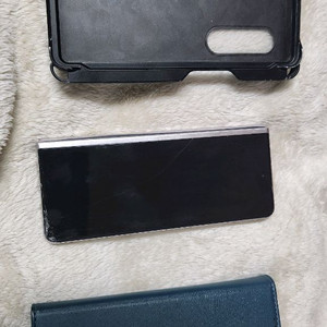 갤럭시 폴드3 스마트폰 512GB 자급제 판매합니다. 이미지