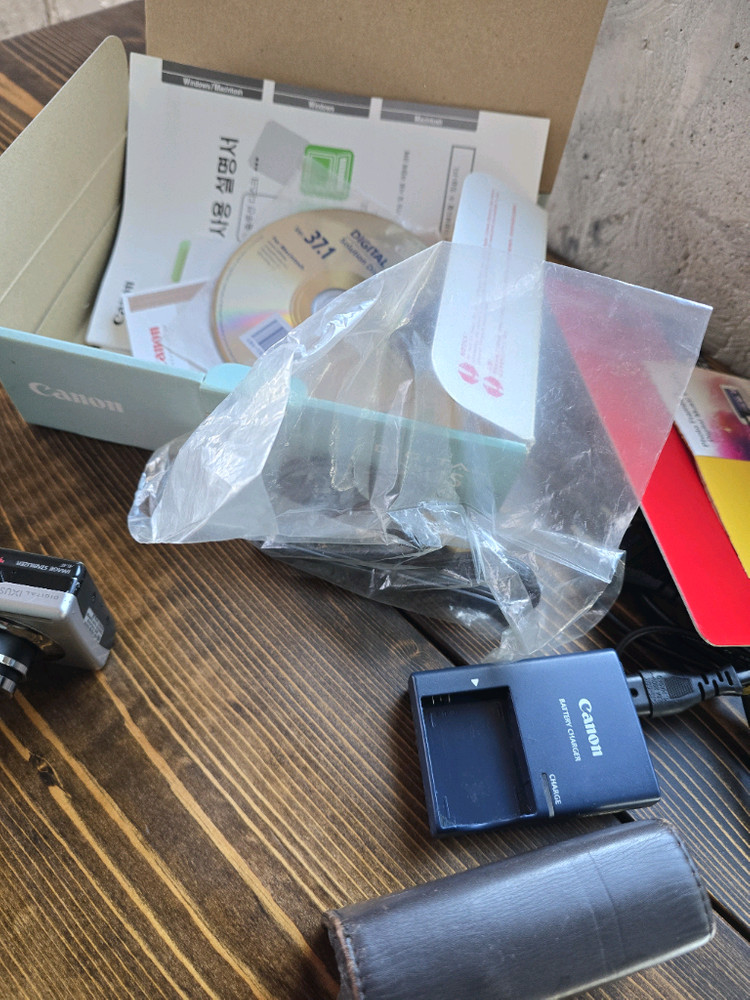 스테이시 세은,아이돌,인플루언서 핫템) 캐논 익서스 870IS / 빈티지 감성 디카 이미지