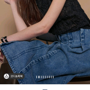 랑방컬렉션 25 데님 플레어 스커트 이미지