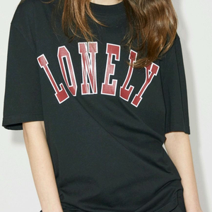 노앙 블랙 레드 반팔티 L 새제품 팝니다 이미지