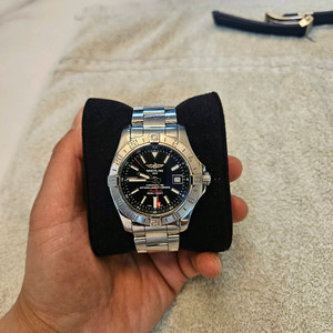 브라이틀링 어벤저 나 어벤저gmt2 여분코 구함 이미지