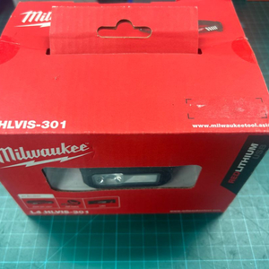 밀워키 L4 HLVIS-301 USB 충전식 LED 헤드랜턴 4V 3.0Ah 헤드라이트 이미지