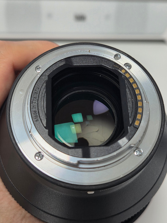 SONY 소니 FE85mm F1.4 GM (85.4)(85금) 풀프레임 미러리스용 단렌즈 판매합니다 이미지