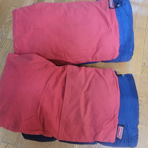 캠핑 침낭 2개 + 콜맨 베개 2개 이미지