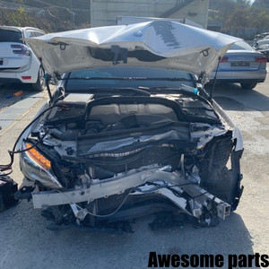 벤츠 C220 W205 / 실내 or 전장 및 외장 부품 판매합니다 이미지