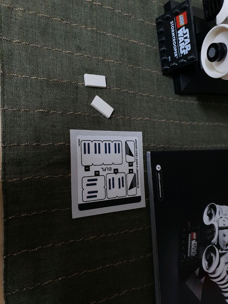 레고 스타워즈 스톰트루퍼 헬멧 75276 이미지